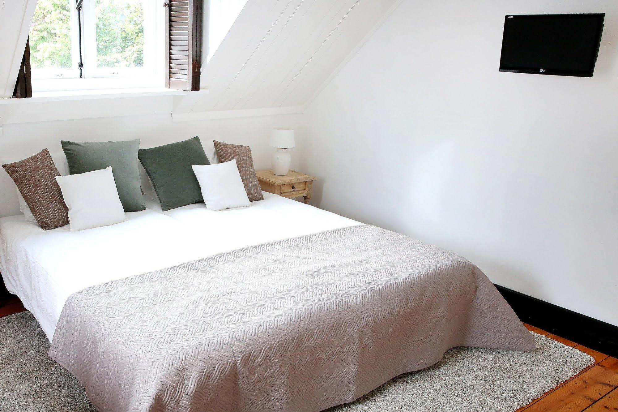 Bed And Breakfast Het Dijkhuis エールセル エクステリア 写真